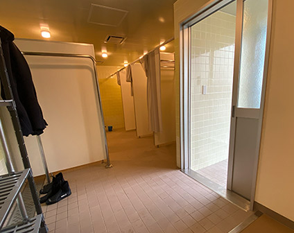 シャワー(女性)