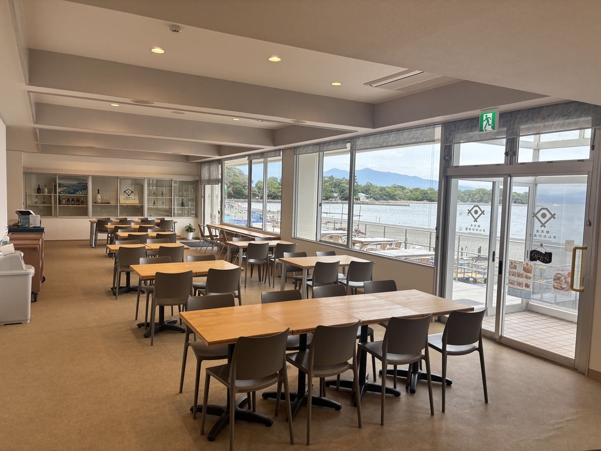 駿河湾まんなか食堂